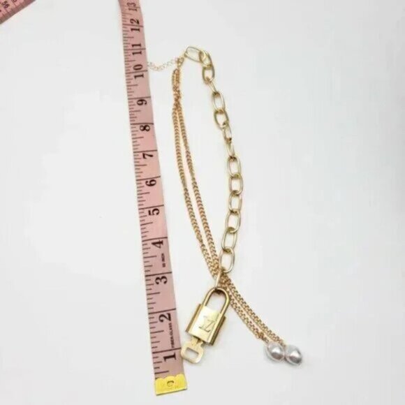 Authentic Louis Vuitton Lock & Key with Unbranded Gold Plated Chain Necklace - Picture 4 of 6